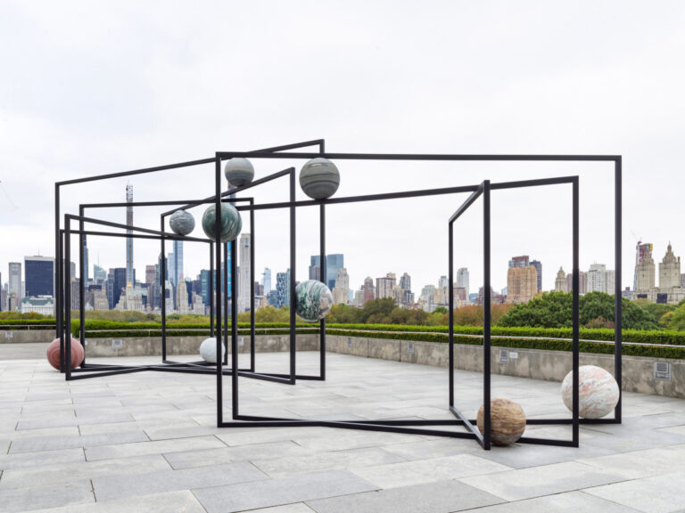 Sculpting the Cosmos and Shaping Time in the works of Alicja Kwade